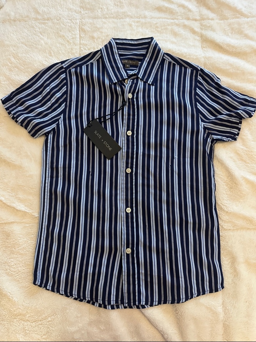Slate & Stone Navy and White Vertical Stripe Short-Sleeve Button Shirt